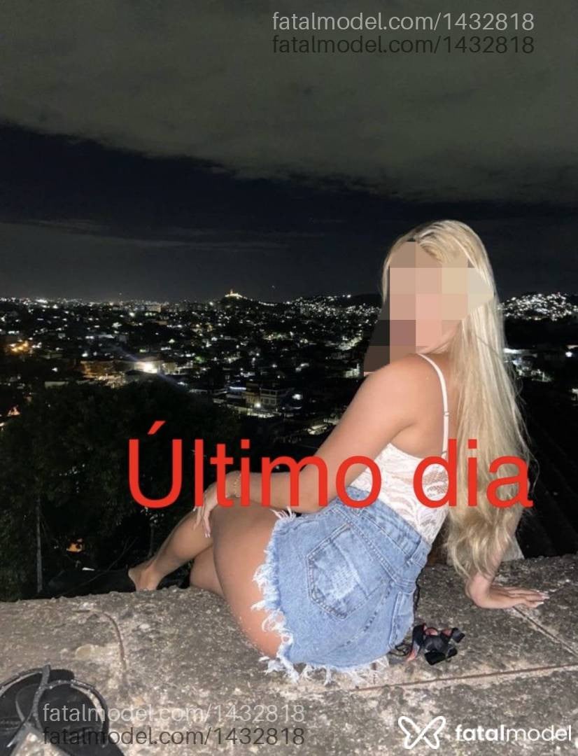 Acompanhante mulher loira (o) de olhos azuis - Anyy Albuquerque