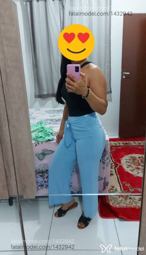 Acompanhante mulher morena (o) de olhos castanhos - Eduarda