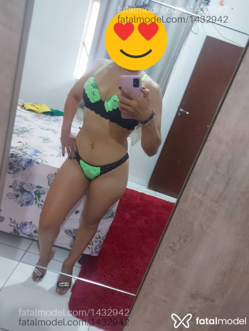 Acompanhante mulher morena (o) de olhos castanhos - Eduarda