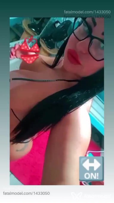 Acompanhante mulher morena (o) de olhos pretos em Cachoeirinha - Kamila Parker