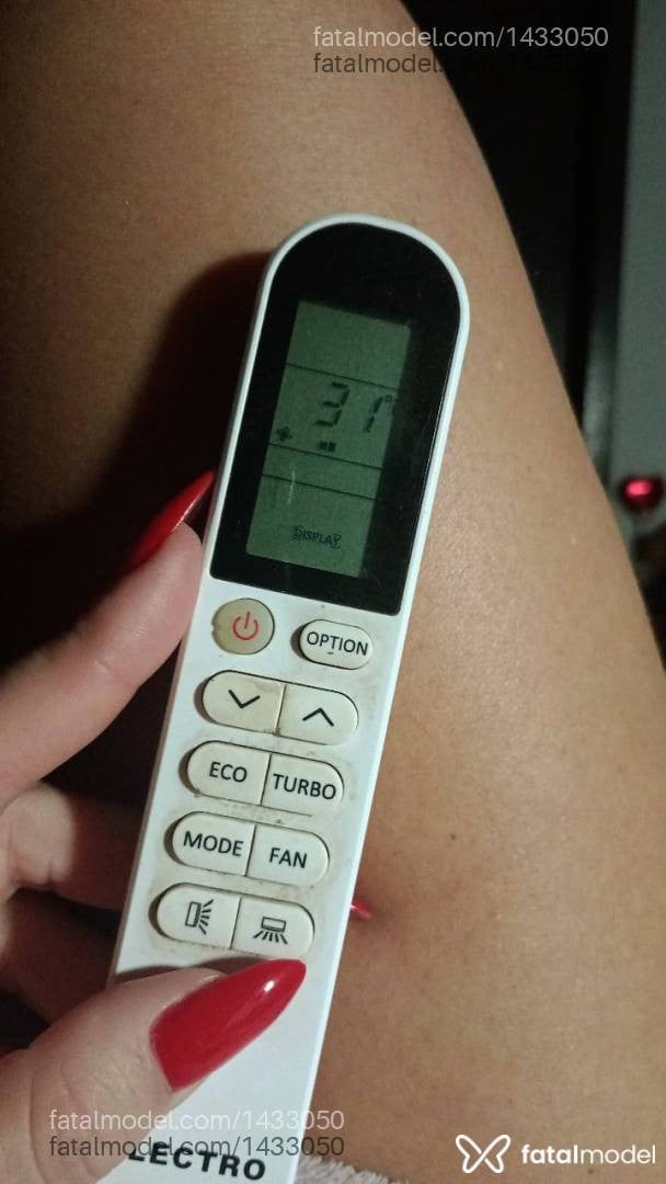 Acompanhante mulher morena (o) de olhos pretos em Cachoeirinha - Kamila Parker