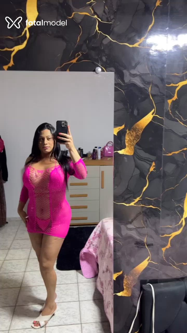 Acompanhante mulher trans morena (o) de olhos castanhos - Ariela Belly