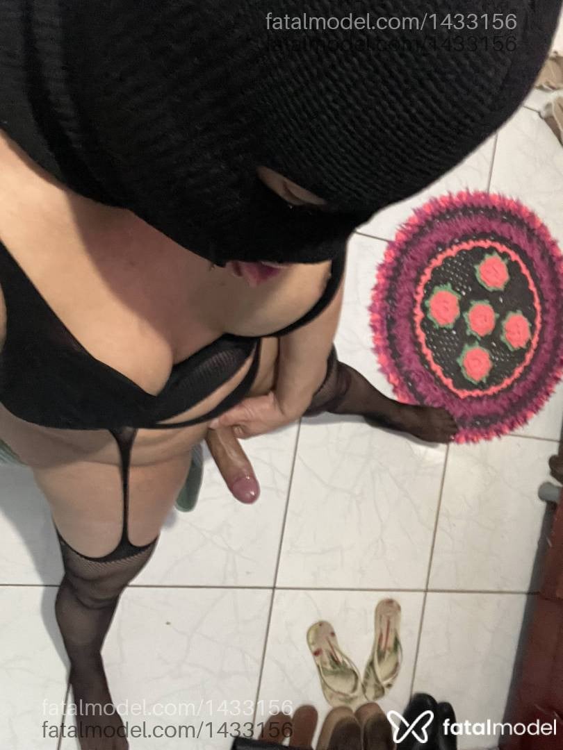 Acompanhante mulher trans morena (o) de olhos castanhos em Toledo - Ariela Belly