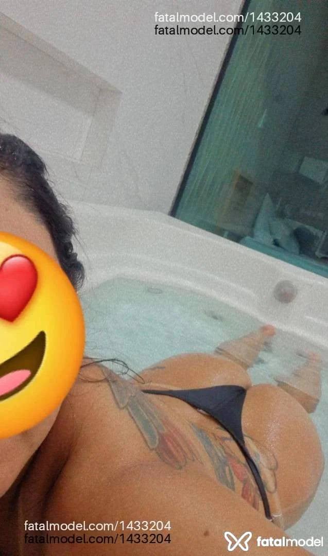 Acompanhante mulher morena (o) de olhos mel - Geovana Novais
