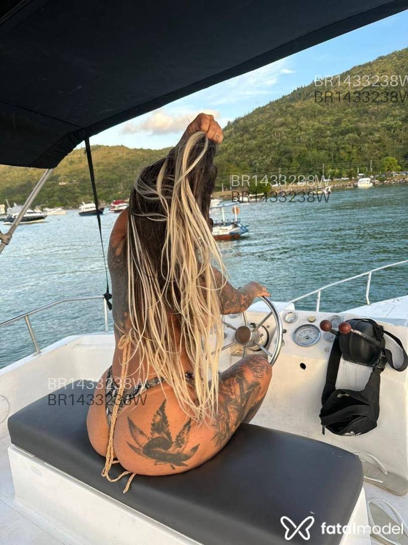 Acompanhante mulher morena (o) de olhos castanhos em Balneário Camboriú - Angel