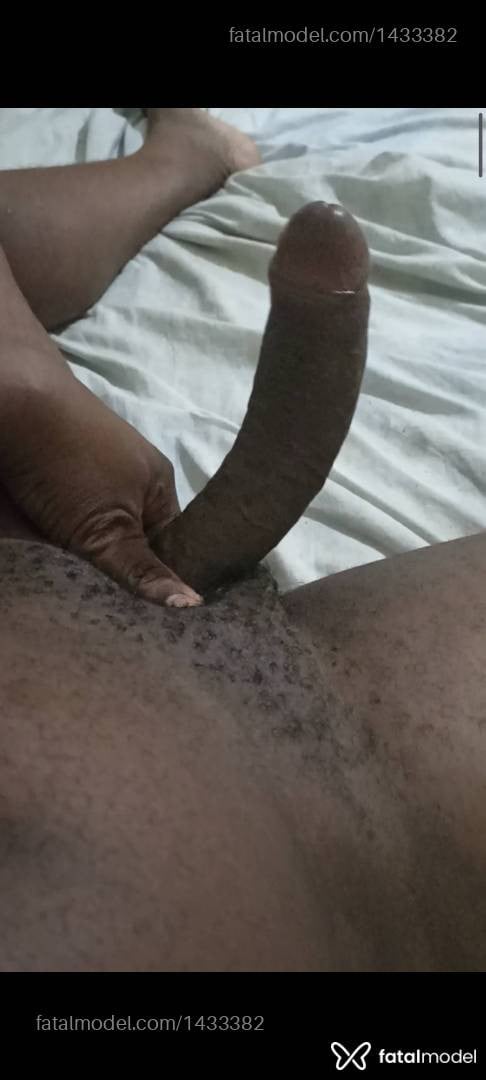 Acompanhante homem morena (o) de olhos castanhos em Virtual - Jhemesom