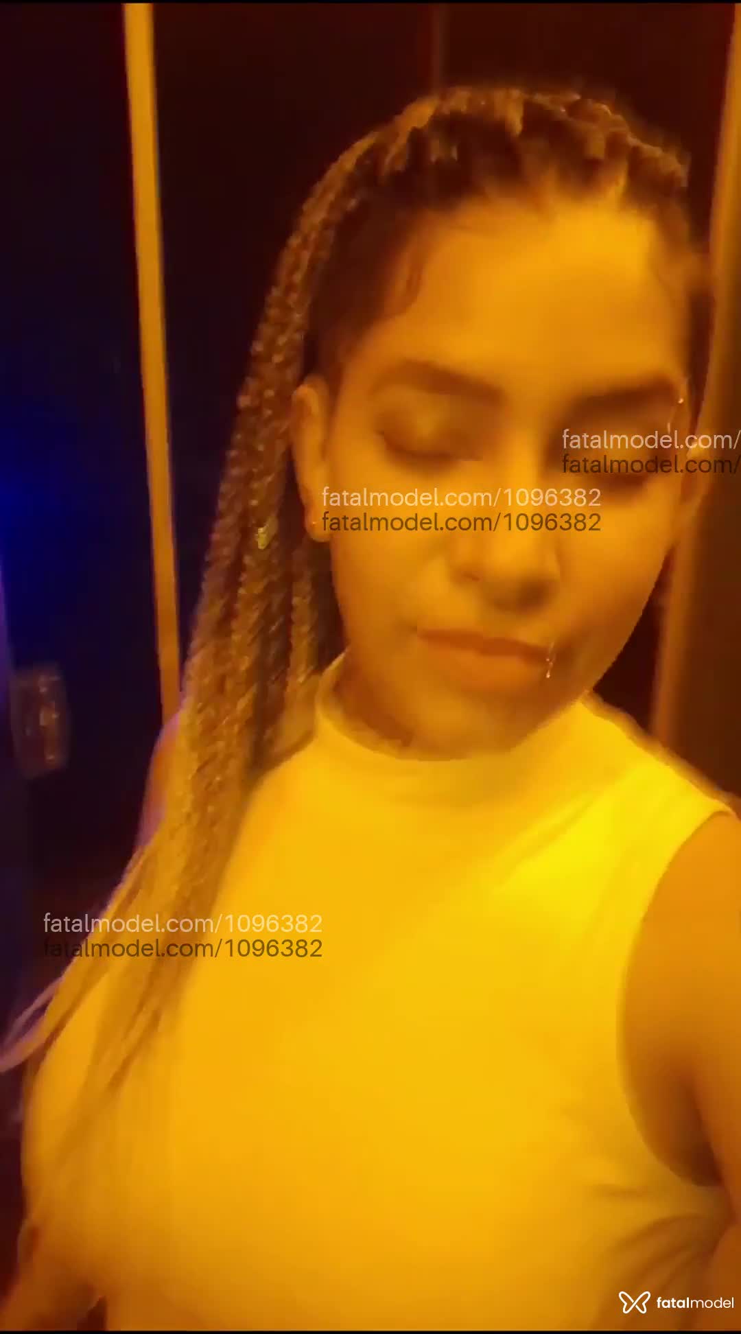 Acompanhante mulher loira (o) de olhos verdes em Brasília Acompanhante mulher loira (o) de olhos verdes em Brasília - Alice