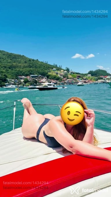Acompanhante mulher ruiva (o) de olhos castanhos em Novo Hamburgo Acompanhante mulher ruiva (o) de olhos castanhos em Novo Hamburgo - Larissa Carvalho