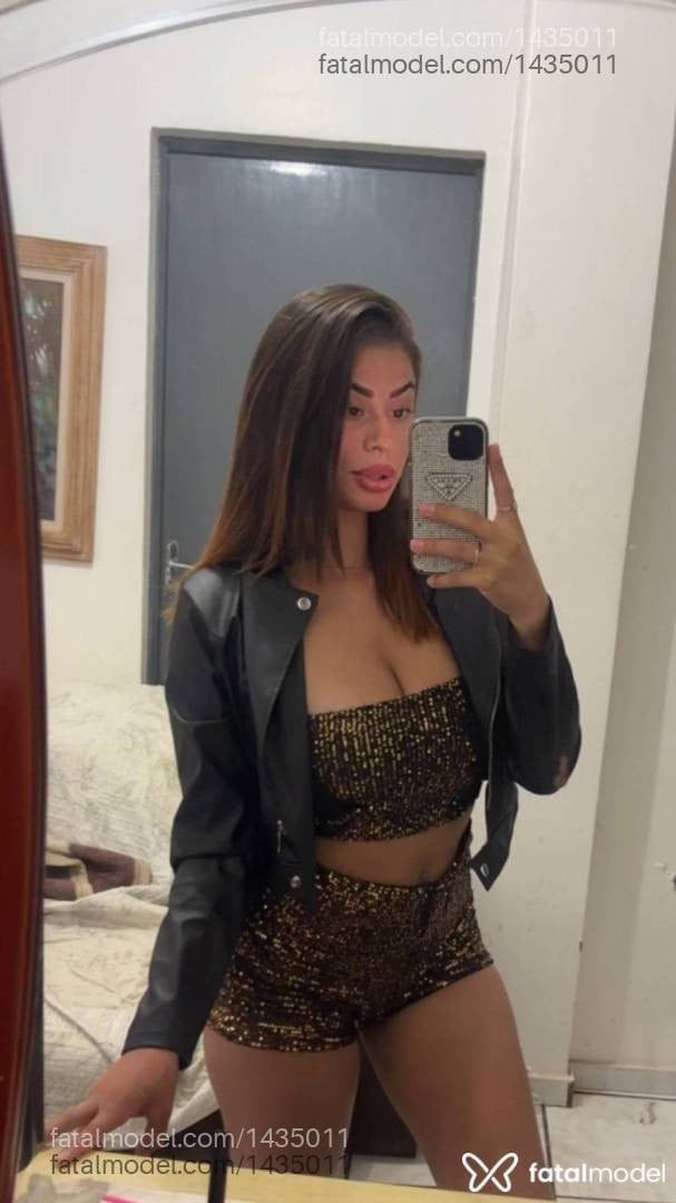 Acompanhante mulher morena (o) de olhos castanhos em Cascavel Acompanhante mulher morena (o) de olhos castanhos em Cascavel - Manu Santos
