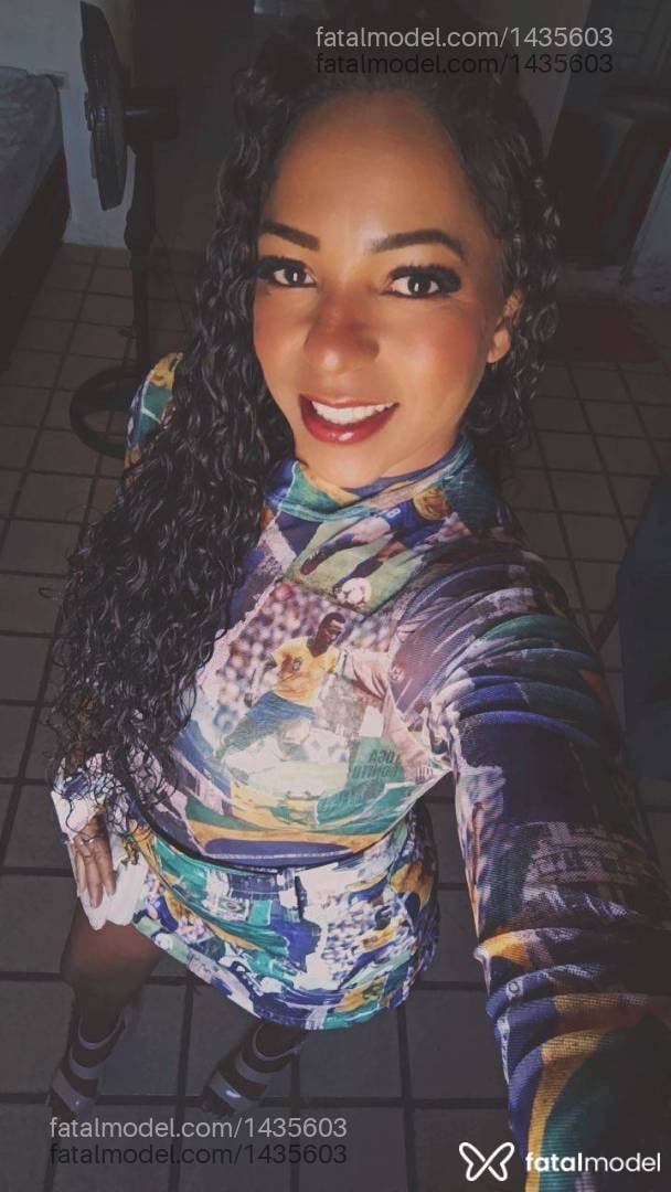 Acompanhante mulher com cabelo castanho de olhos castanhos em Picos - Yanca Oliver