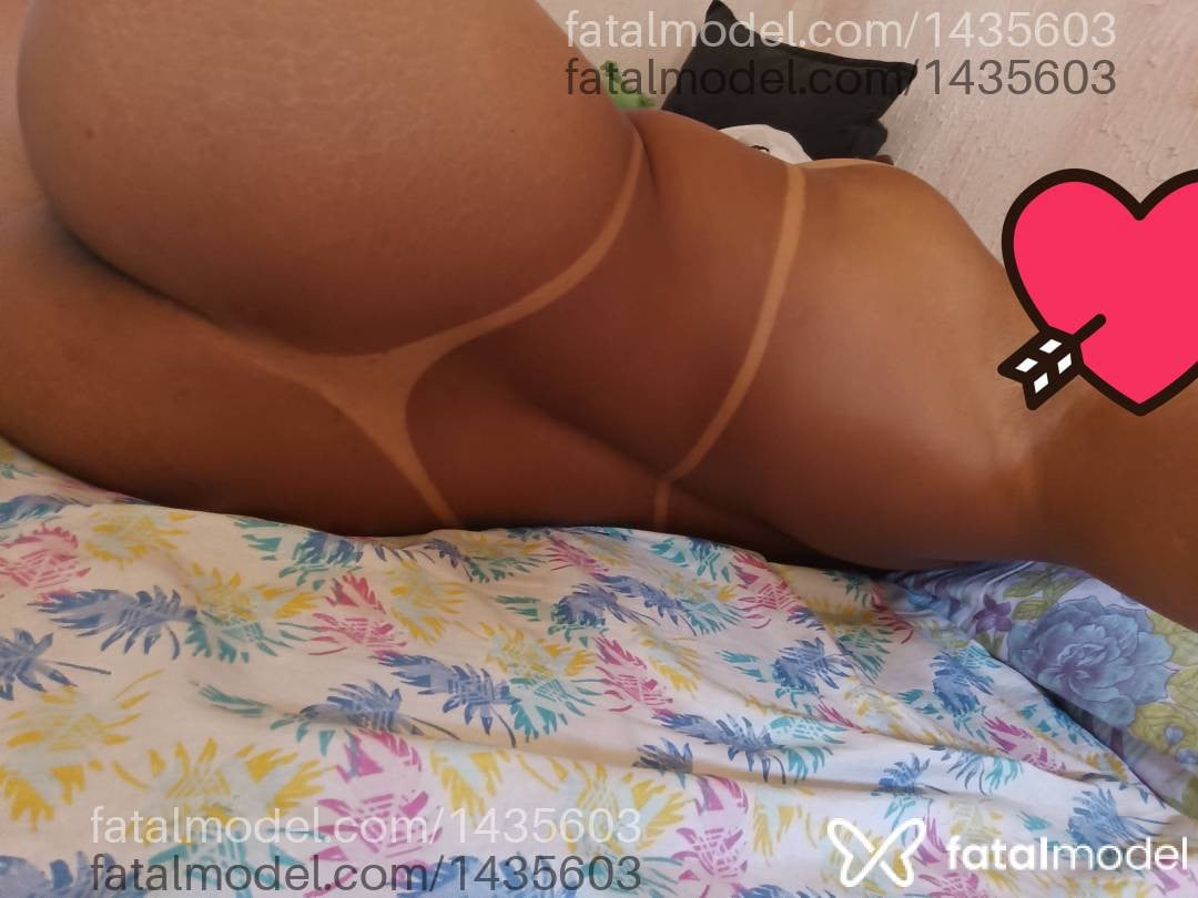 Acompanhante mulher com cabelo castanho de olhos castanhos - Yanca Oliver