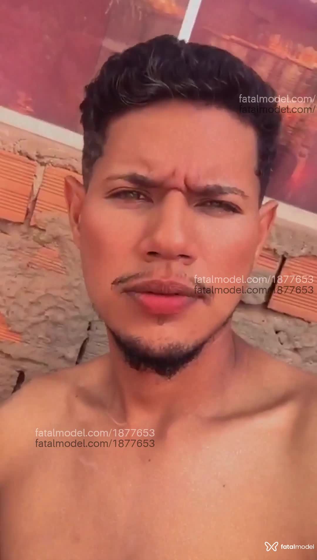 Acompanhante homem morena (o) de olhos castanhos em Cuiabá - Filipe
