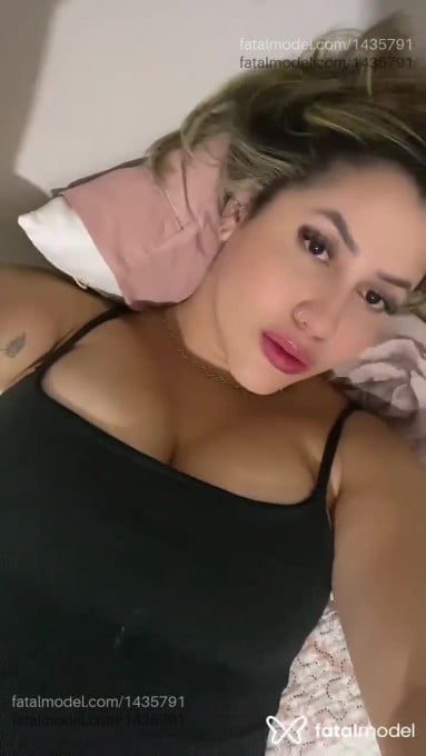 Acompanhante mulher loira (o) de olhos castanhos em Várzea Grande - Geovanna