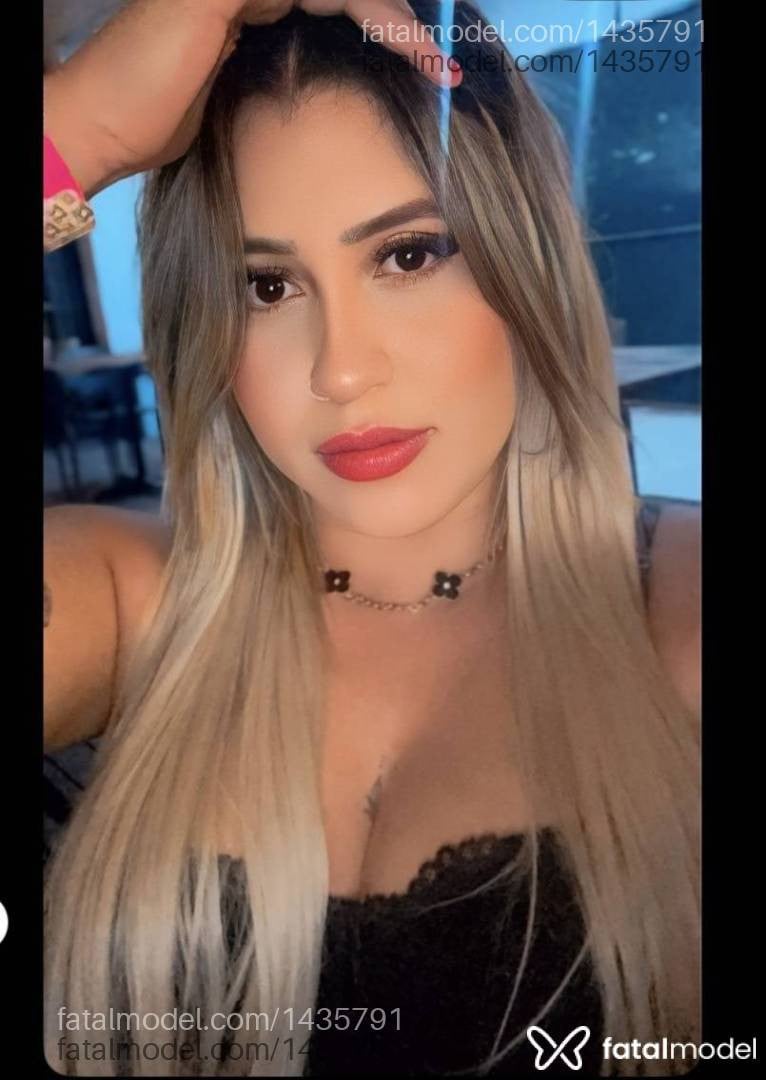 Acompanhante mulher loira (o) de olhos castanhos em Várzea Grande - Geovanna