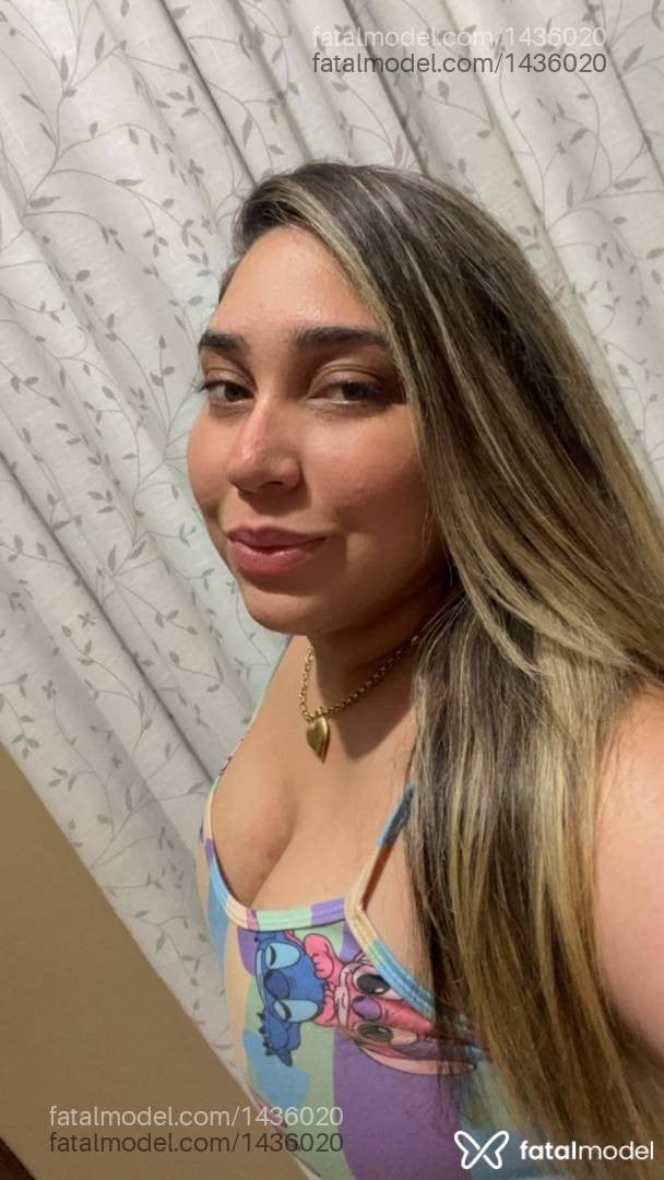 Acompanhante mulher loira (o) de olhos mel - Daniela Prado