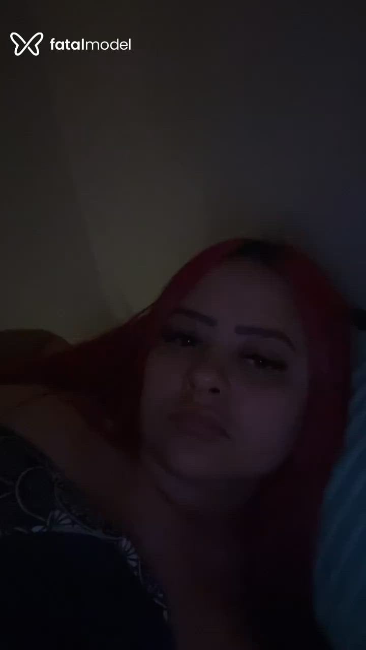 Acompanhante mulher ruiva (o) de olhos mel - Pamela Acompanhante mulher ruiva (o) de olhos mel - Pamela