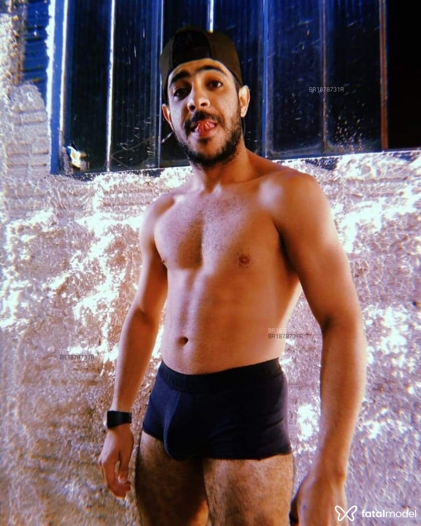 Acompanhante homem morena (o) de olhos castanhos em Altônia - Leandro Alves