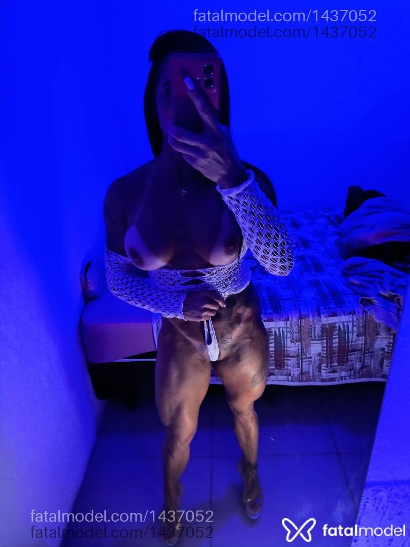 Acompanhante mulher morena (o) de olhos mel em Itajaí - ROCHELY FERNANDES