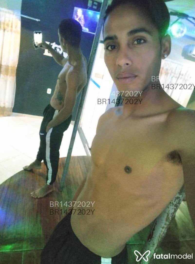 Acompanhante homem morena (o) de olhos castanhos em Primavera do Leste Acompanhante homem morena (o) de olhos castanhos em Primavera do Leste - Mateus Ferraz