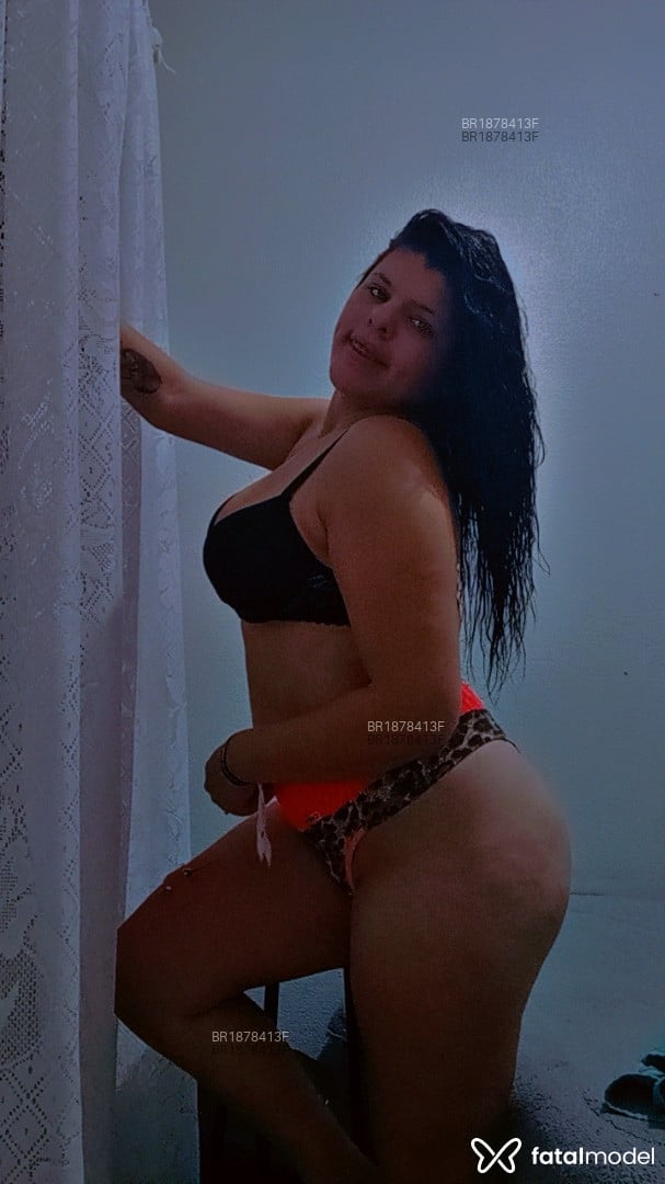 Acompanhante mulher morena (o) de olhos castanhos em Concórdia - Mônica Santos
