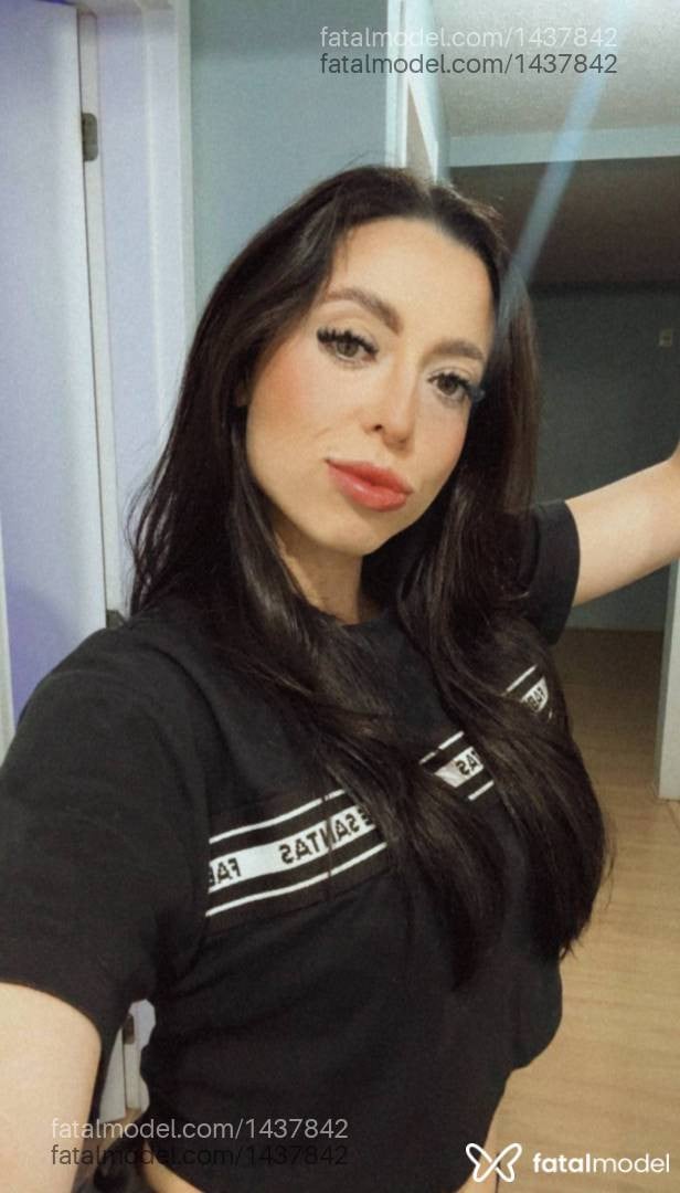 Acompanhante mulher morena (o) de olhos verdes em Canoas - Roberta Borges