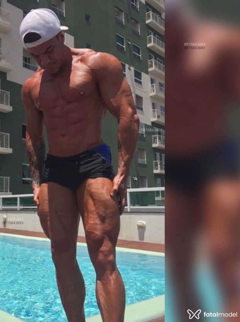 Acompanhante homem com cabelo castanho de olhos castanhos em Curitiba - Cristiano moraez