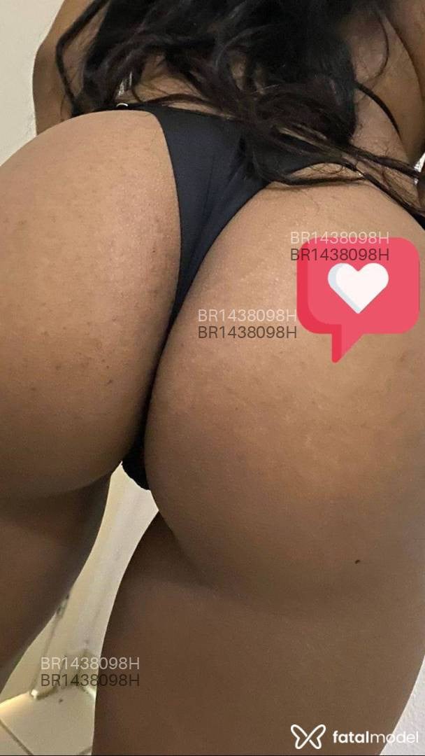 Acompanhante mulher morena (o) de olhos castanhos em Feira de Santana - Safira Novaes