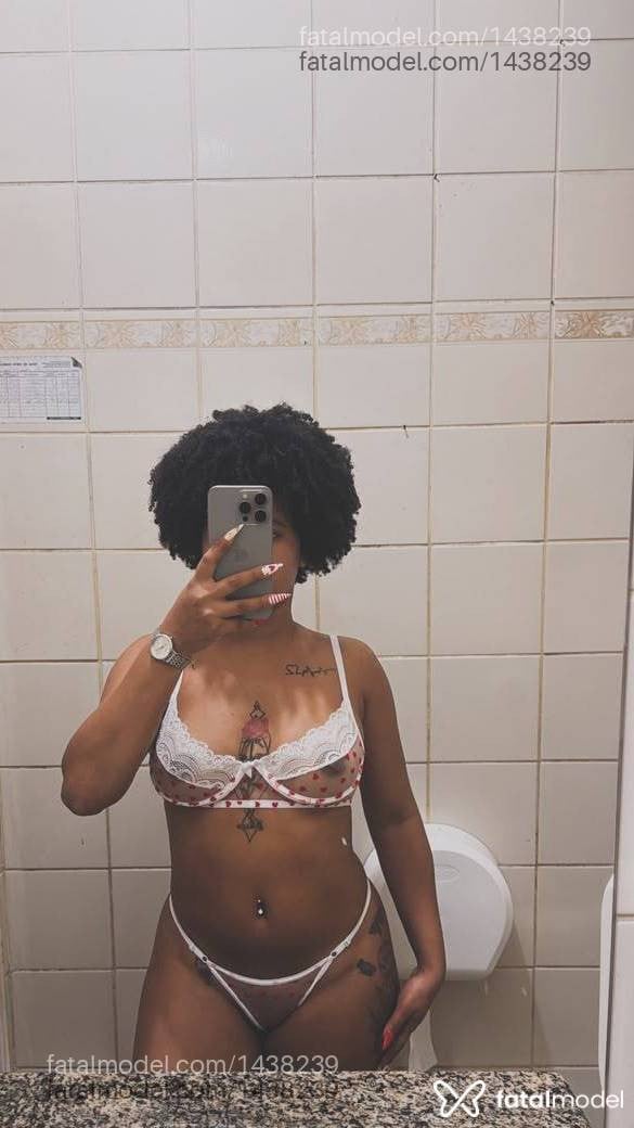 Acompanhante mulher morena (o) de olhos castanhos - andressa