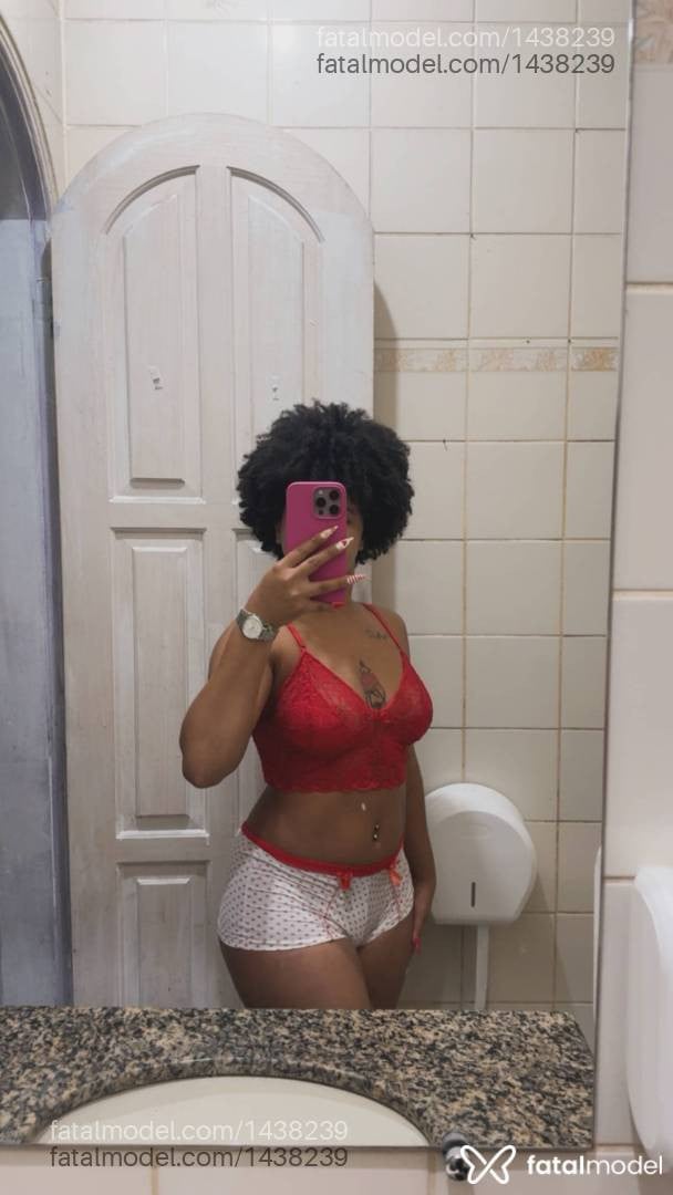 Acompanhante mulher morena (o) de olhos castanhos - andressa