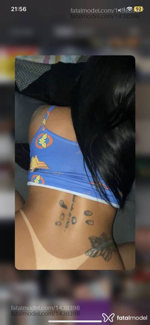 Acompanhante mulher morena (o) de olhos pretos - Beatriz Lima