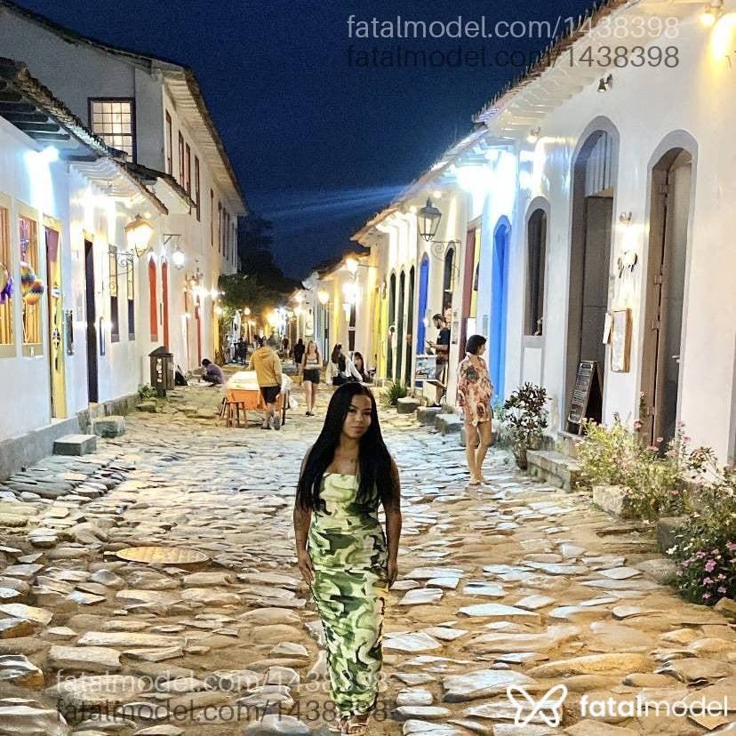Acompanhante mulher morena (o) de olhos pretos em Cruzeiro - Beatriz Lima