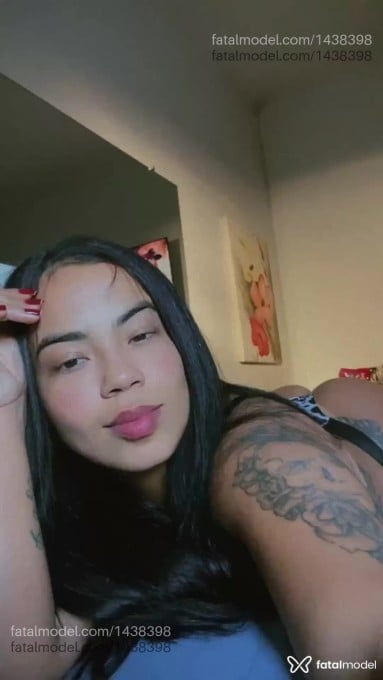 Acompanhante mulher morena (o) de olhos pretos em Cruzeiro - Beatriz Lima