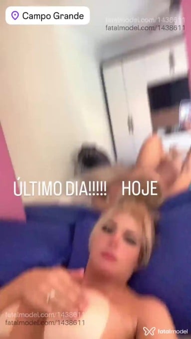 Acompanhante mulher trans loira (o) de olhos castanhos - Nanda Steronn Acompanhante mulher trans loira (o) de olhos castanhos - Nanda Steronn