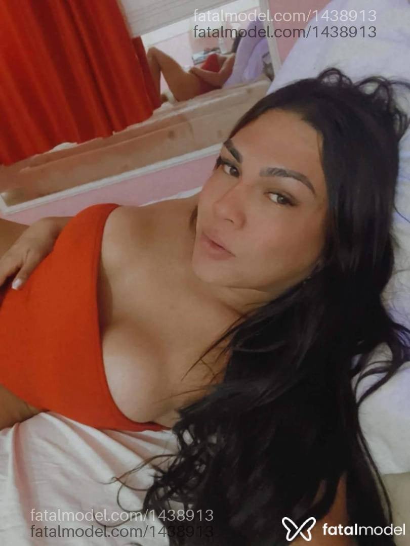 Acompanhante travesti morena (o) de olhos castanhos - Jhully Carolyne