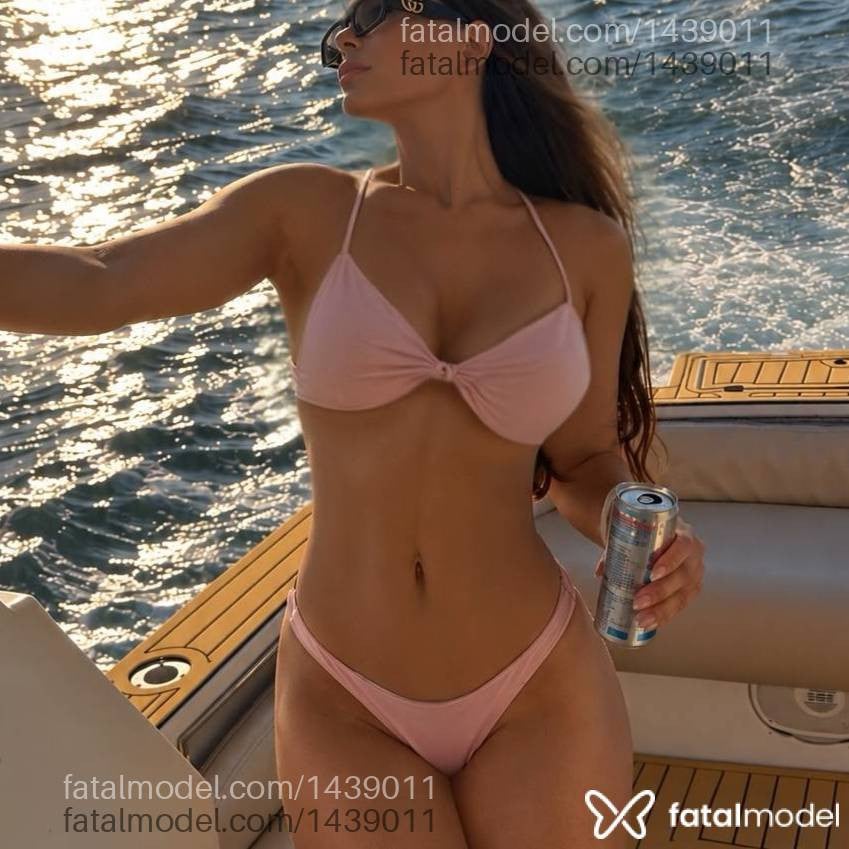 Acompanhante mulher com cabelo castanho de olhos mel - Luna Larissa