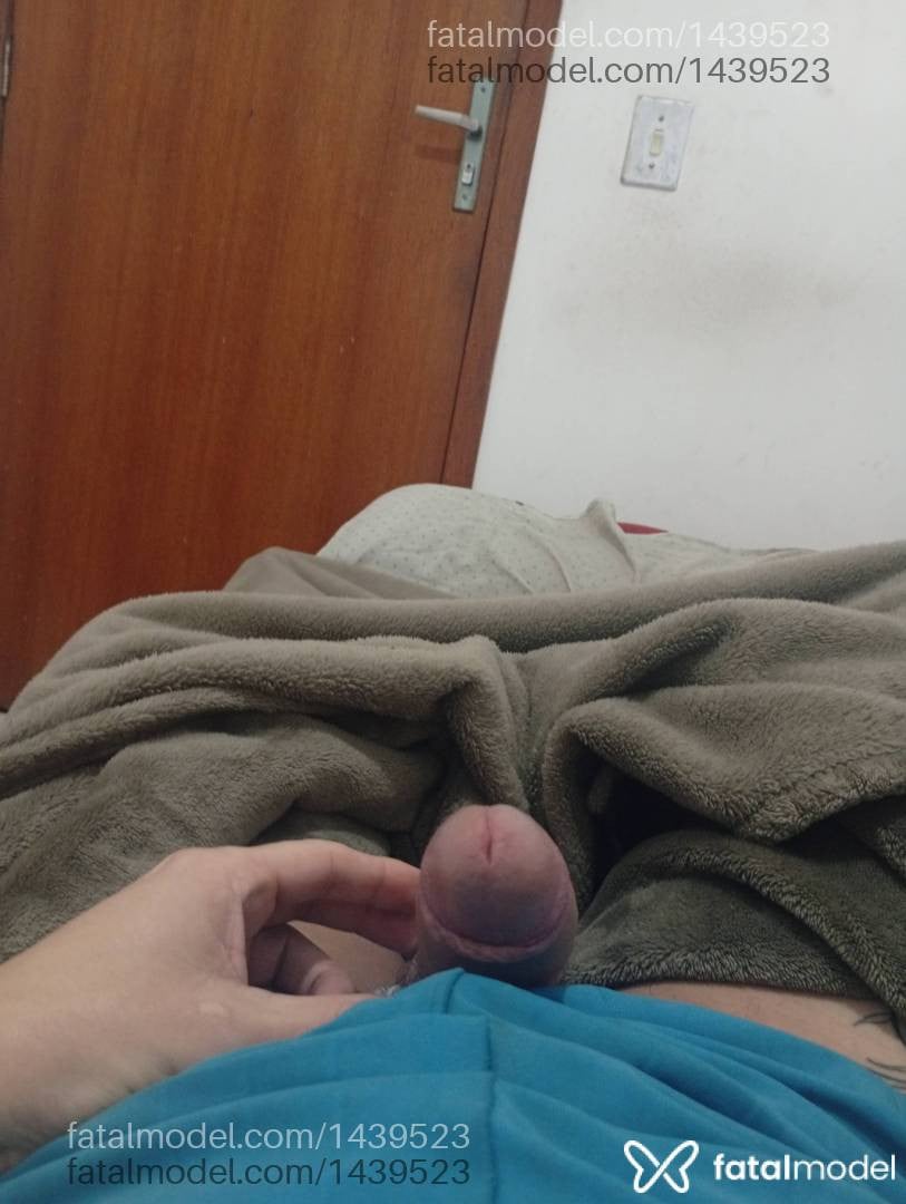 Acompanhante mulher trans morena (o) de olhos castanhos - Gisele