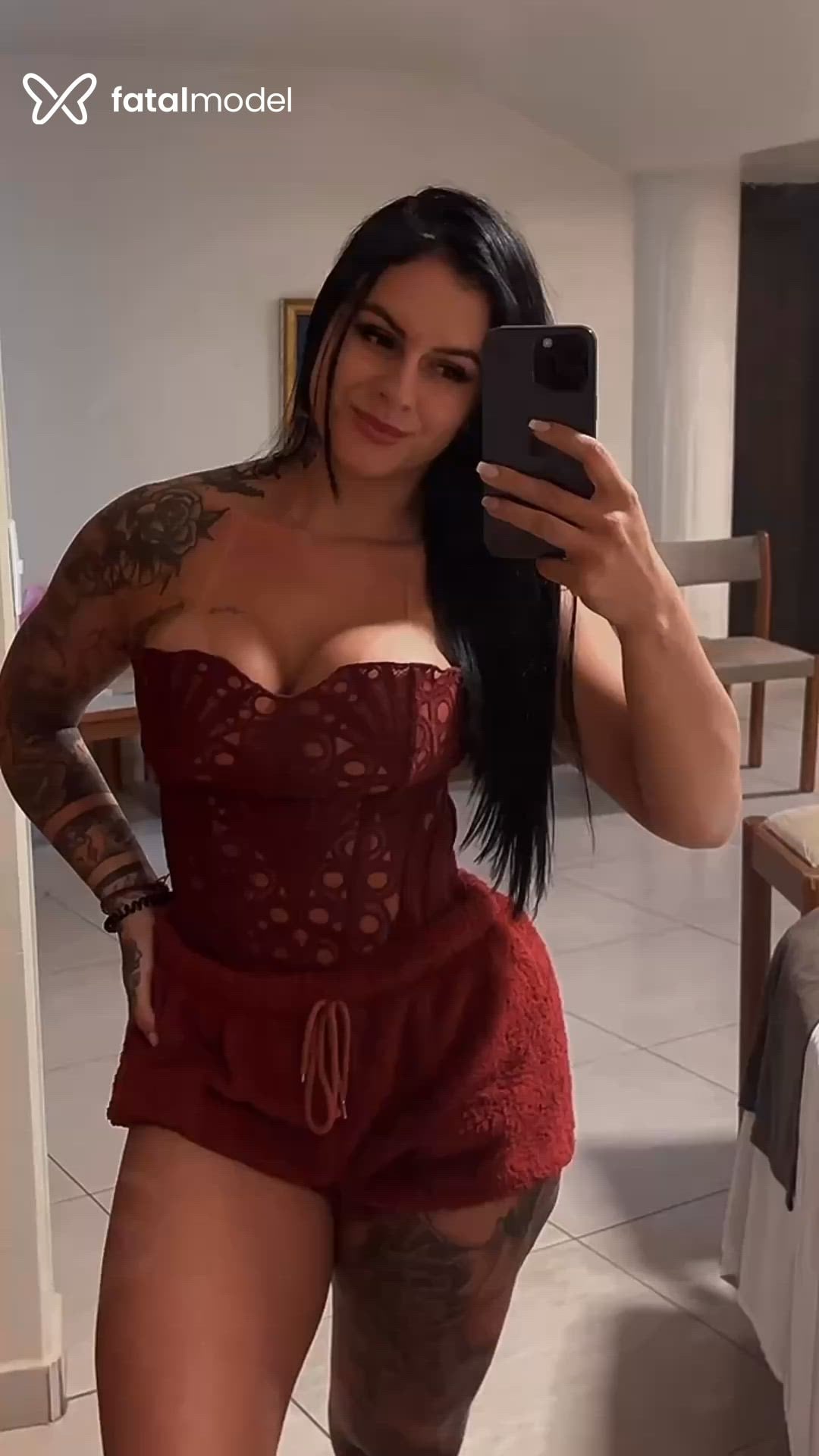 Acompanhante mulher morena (o) de olhos castanhos em Ribeirão Preto Acompanhante mulher morena (o) de olhos castanhos em Ribeirão Preto - Nicoly Vieira