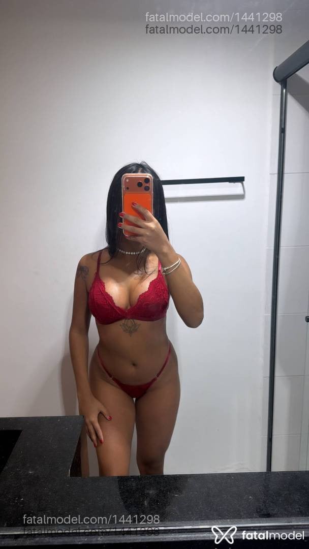 Acompanhante mulher morena (o) de olhos castanhos - Gabi Oliveira
