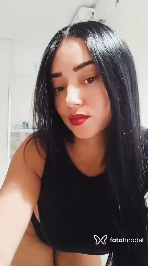 Acompanhante mulher morena (o) de olhos castanhos - JU Bahianinha Acompanhante mulher morena (o) de olhos castanhos - JU Bahianinha