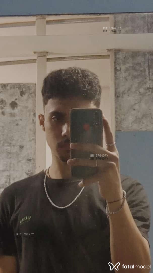 Acompanhante homem com cabelo castanho de olhos castanhos em São Paulo - Lucas