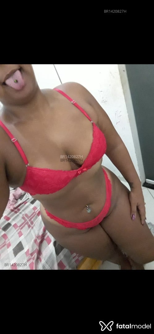 Acompanhante mulher morena (o) de olhos castanhos em Feira de Santana - Raquely