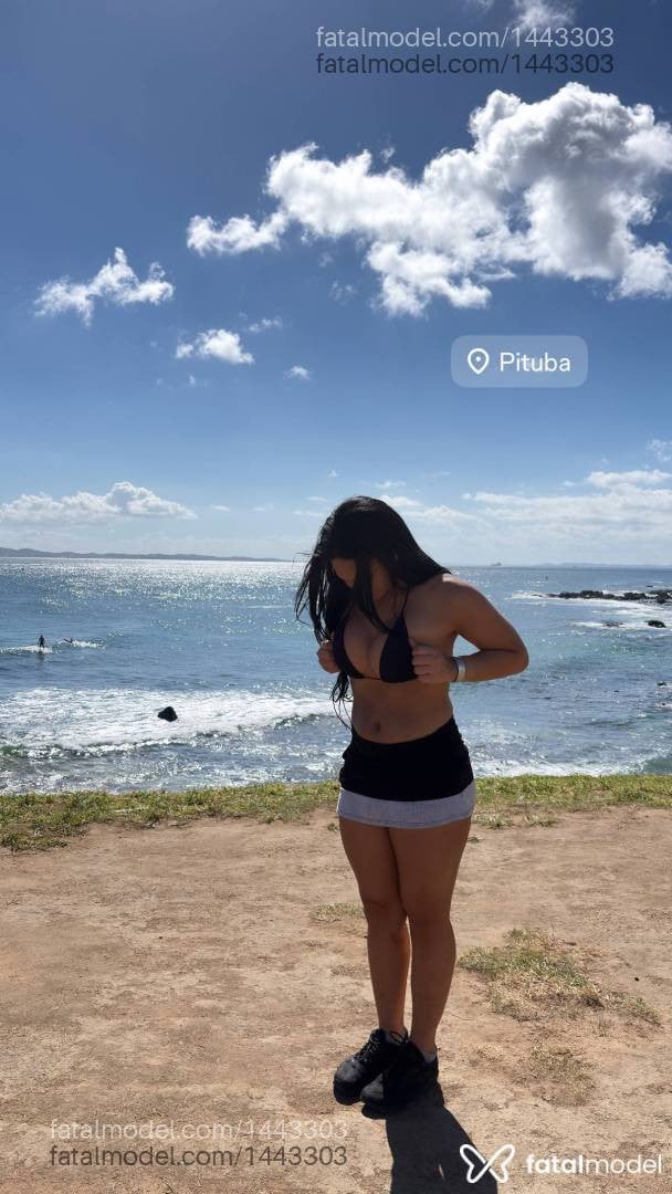 Acompanhante mulher trans morena (o) de olhos castanhos - Bruna