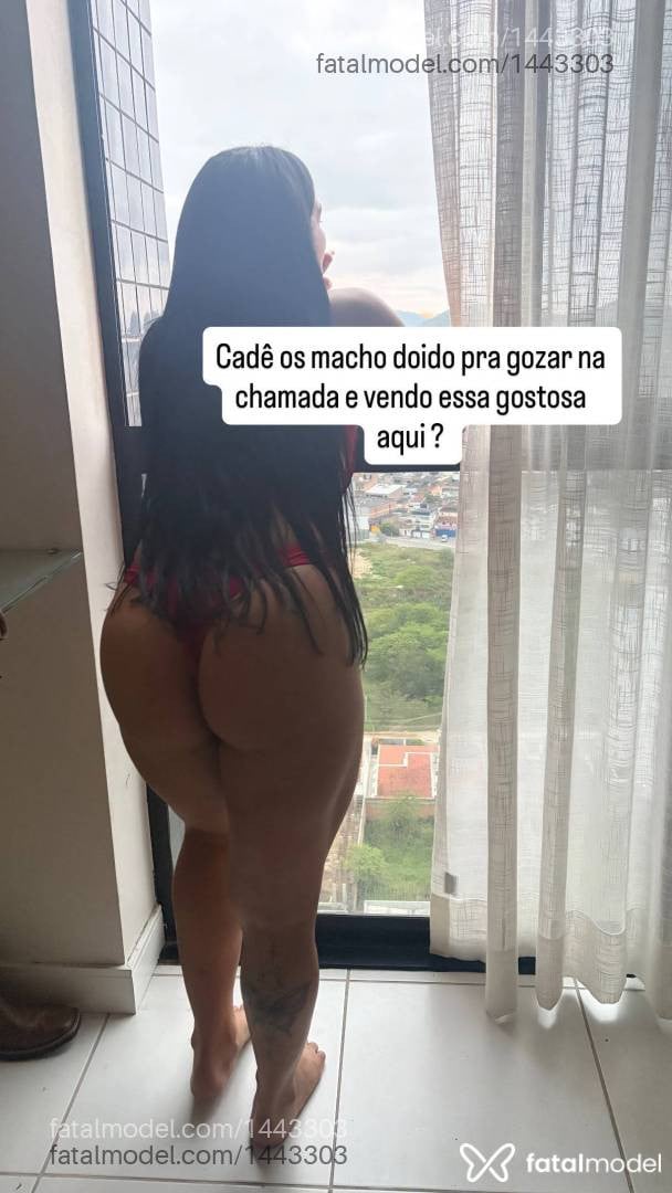 Acompanhante mulher trans morena (o) de olhos castanhos - Bruna