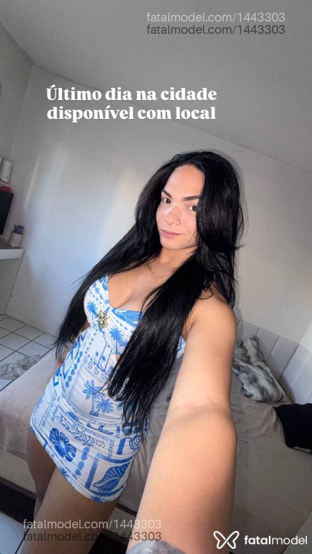Acompanhante mulher trans morena (o) de olhos castanhos - Bruna
