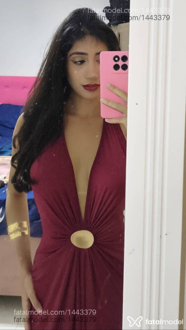 Acompanhante mulher morena (o) de olhos castanhos - Alice