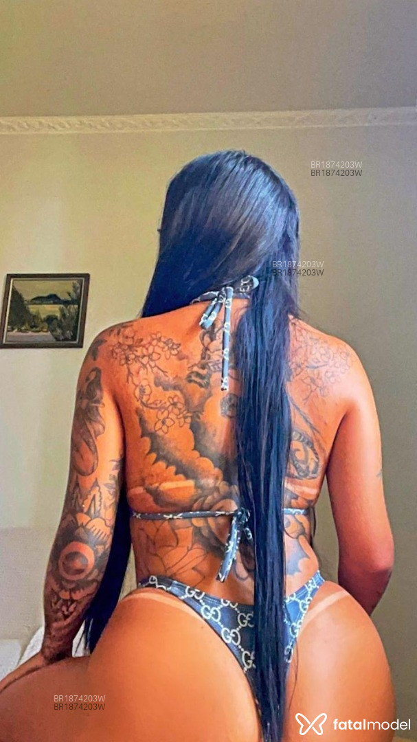 Acompanhante mulher morena (o) de olhos castanhos em Florianópolis - Camila