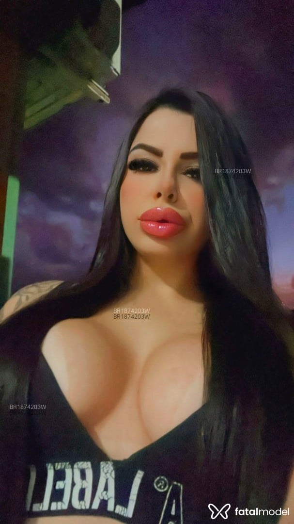 Acompanhante mulher morena (o) de olhos castanhos em Florianópolis - Camila