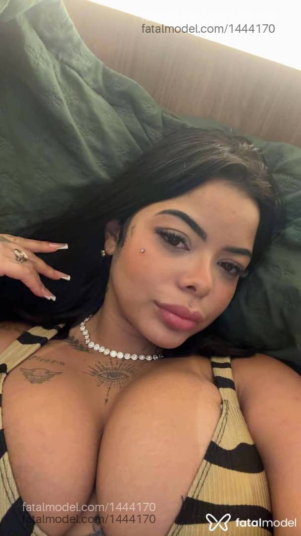 Acompanhante mulher morena (o) de olhos castanhos - Isabela Mendonça