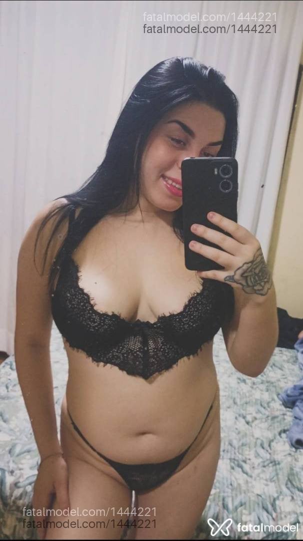 Acompanhante mulher morena (o) de olhos castanhos em Avaré Acompanhante mulher morena (o) de olhos castanhos em Avaré - Ana Julia