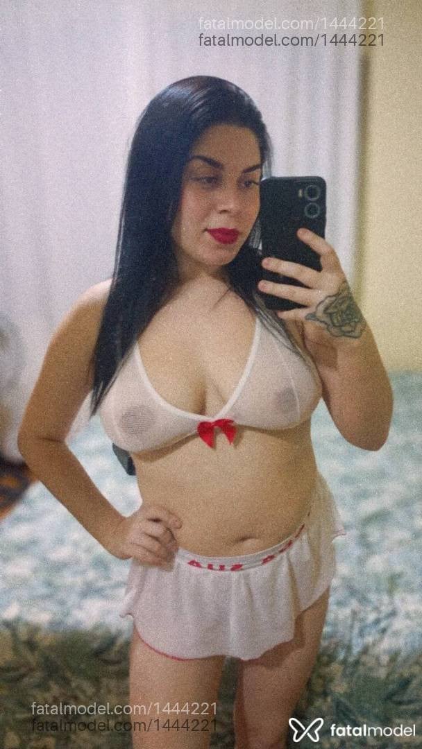 Acompanhante mulher morena (o) de olhos castanhos - Ana Julia